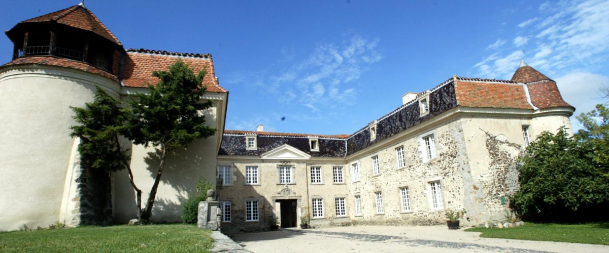 le-château-de-Goutelas